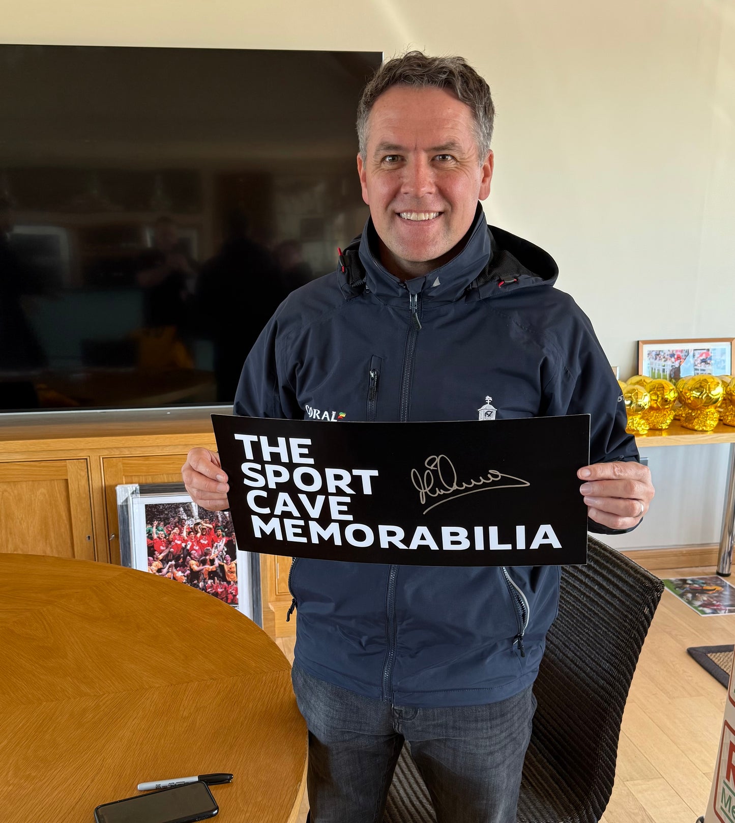 Michael Owen Signed Liverpool 2000/2001 Home Shirt- Deluxe Framed