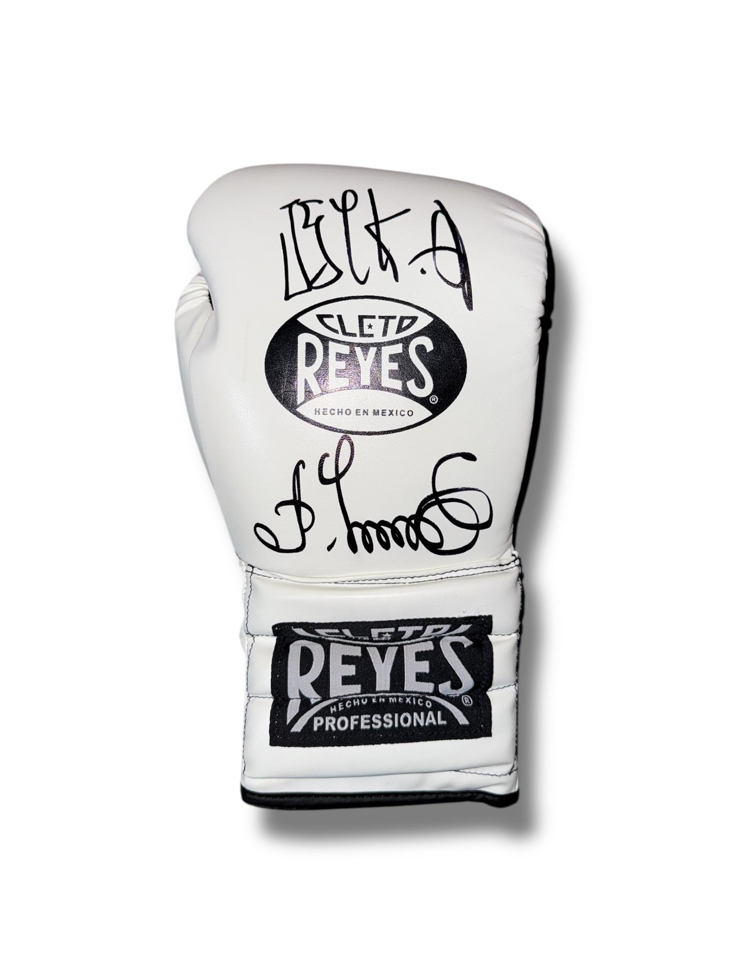 Oleksandr Usyk Signed Reyes Boxing Glove