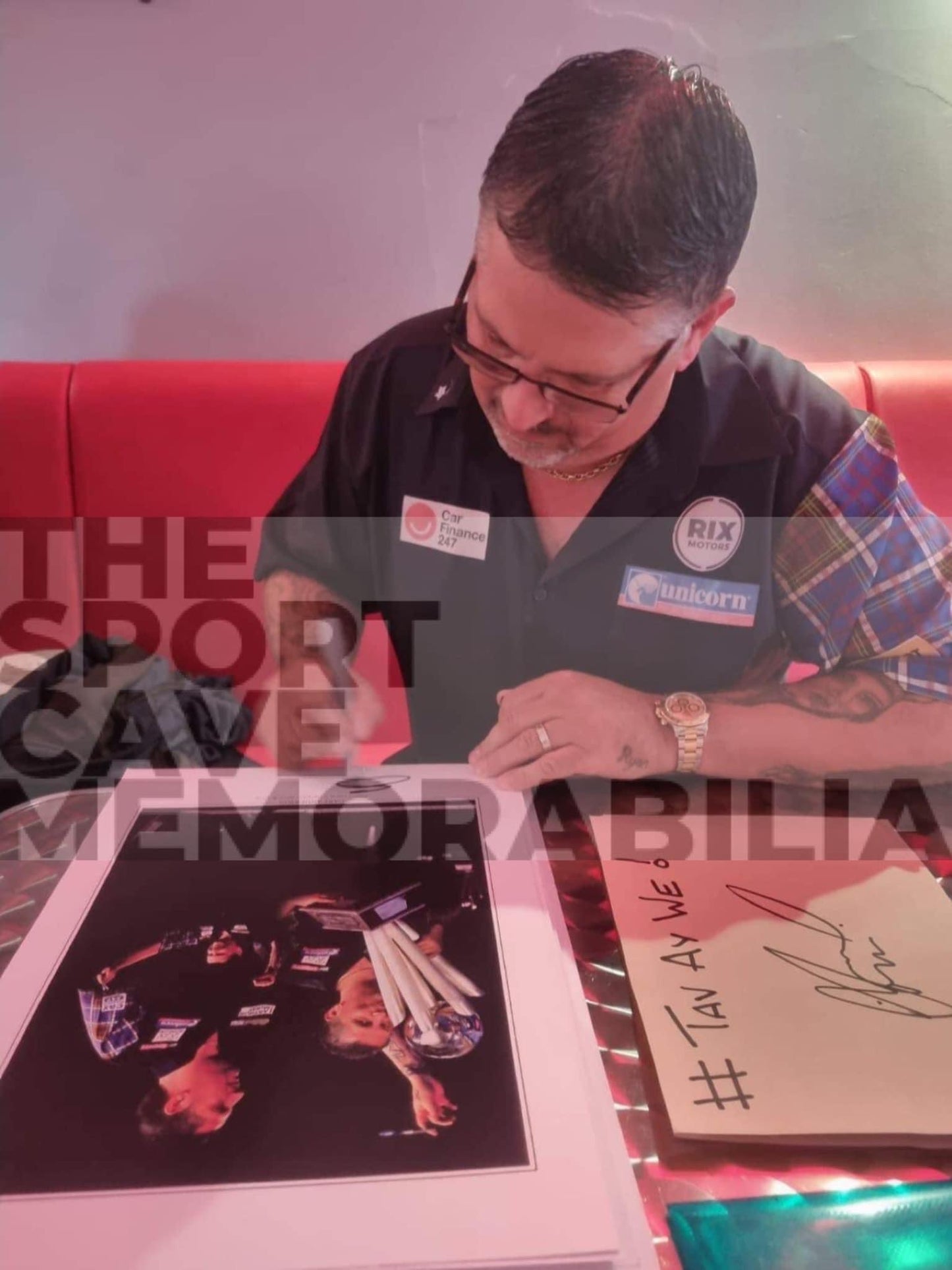 Gary Anderson Signed World Champion Montage