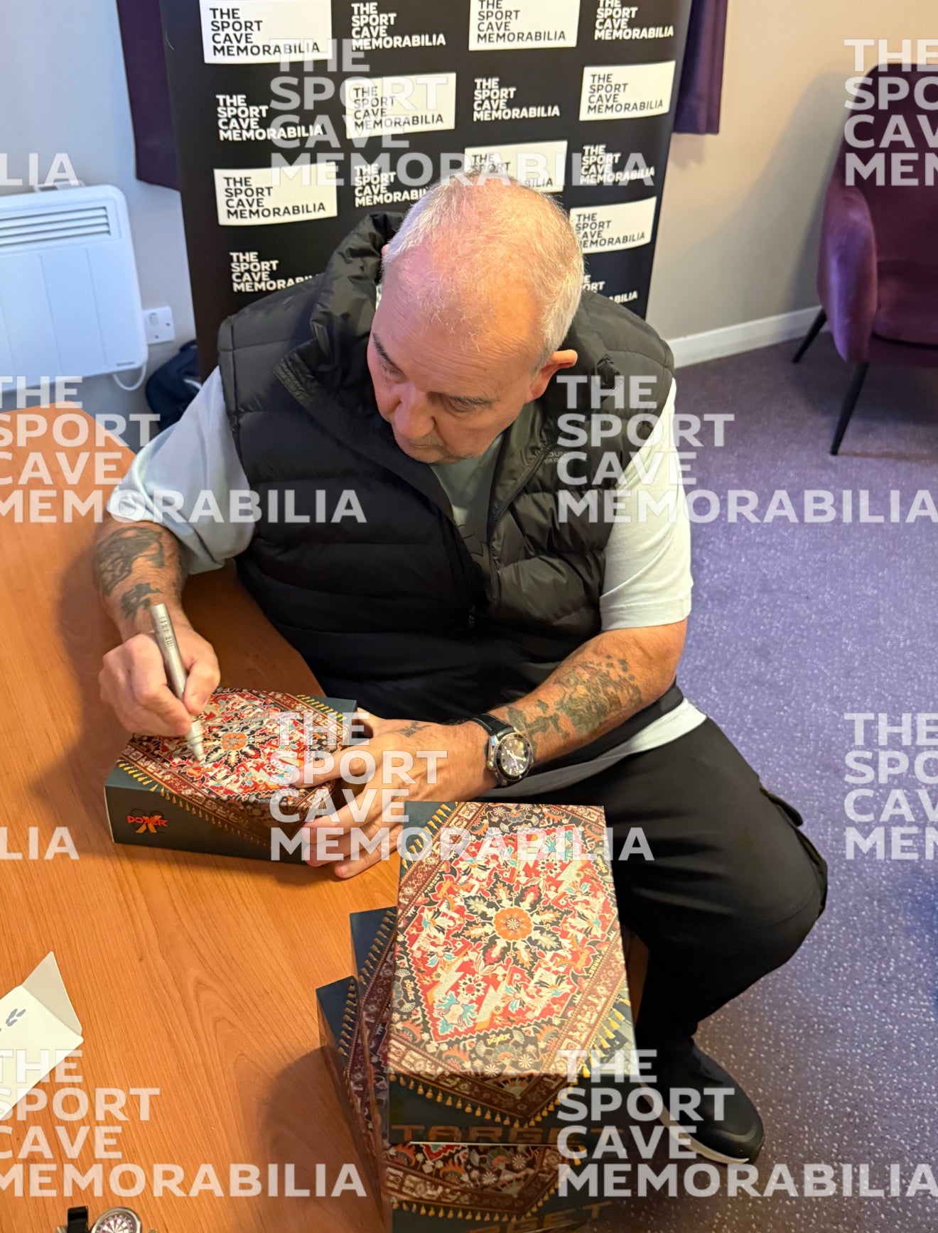 Phil Taylor Signed Target GX2 Darts Set
