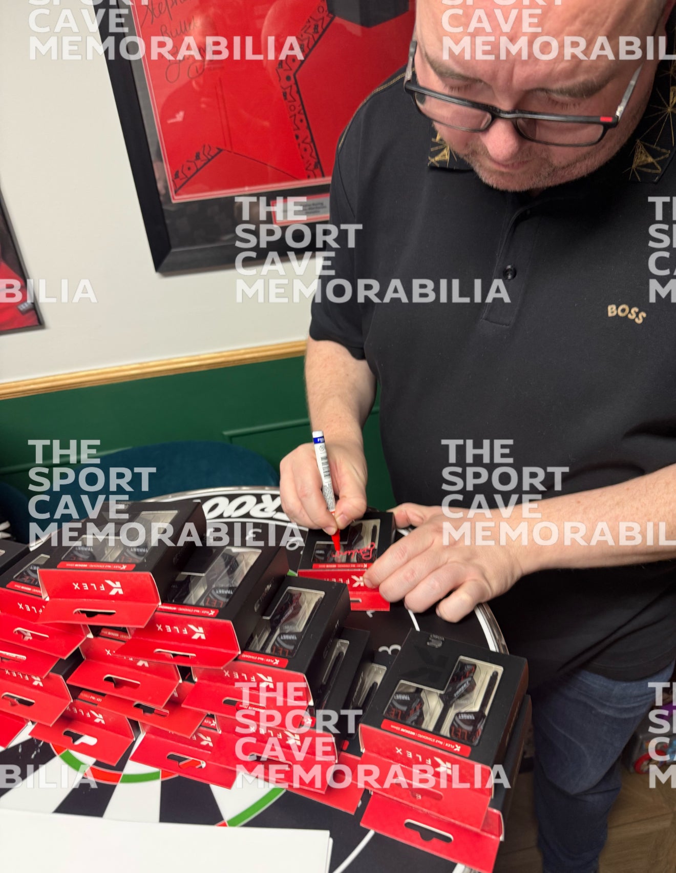 Stephen Bunting Signed The Bullet Target K Flex Flights Set