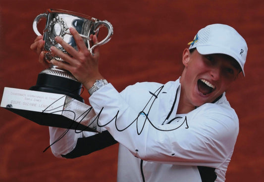 Iga Swiatek signed 12x8 photo- French Open Champion 2023