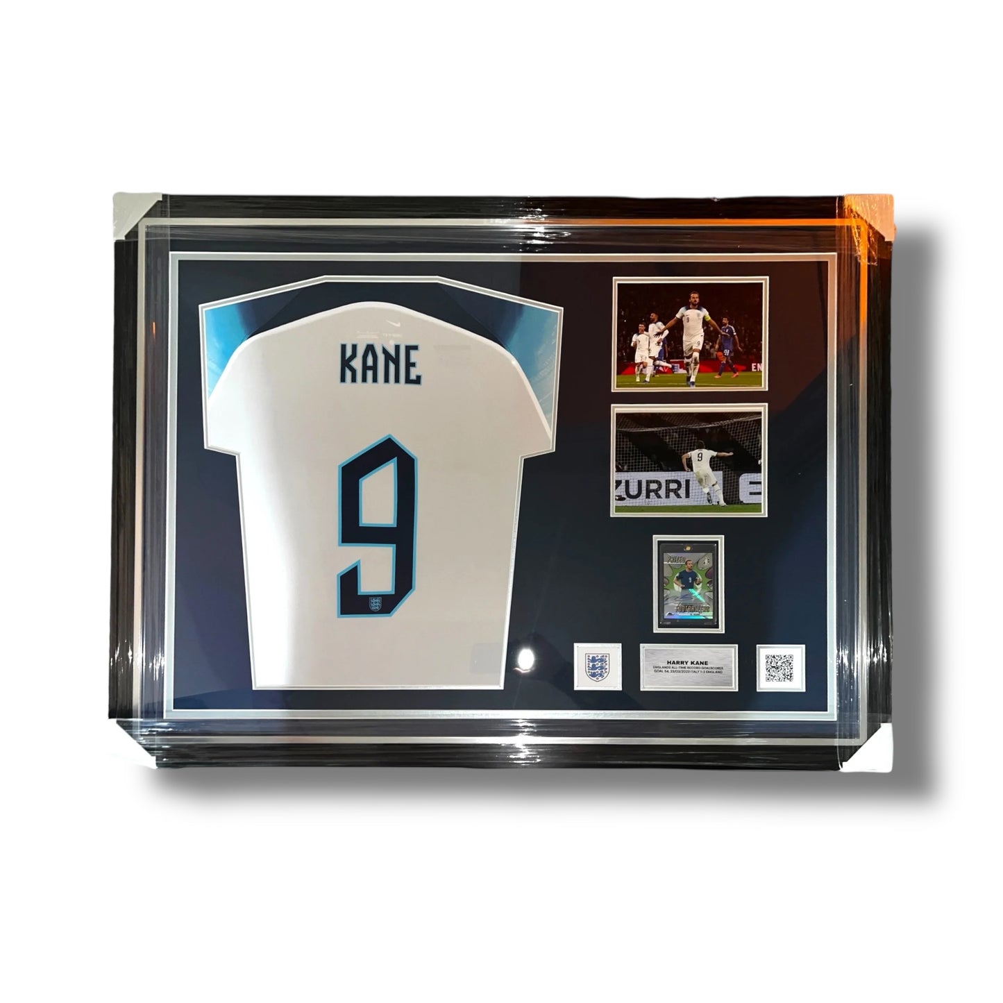 Harry Kane England Record Goalscorer Signed Topps Official Card- Deluxe Framed England Shirt Presentation